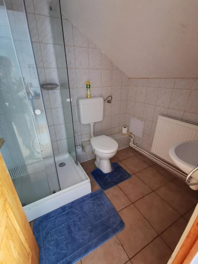 Kis Rigó vendégház Salgótarján Extérieur photo