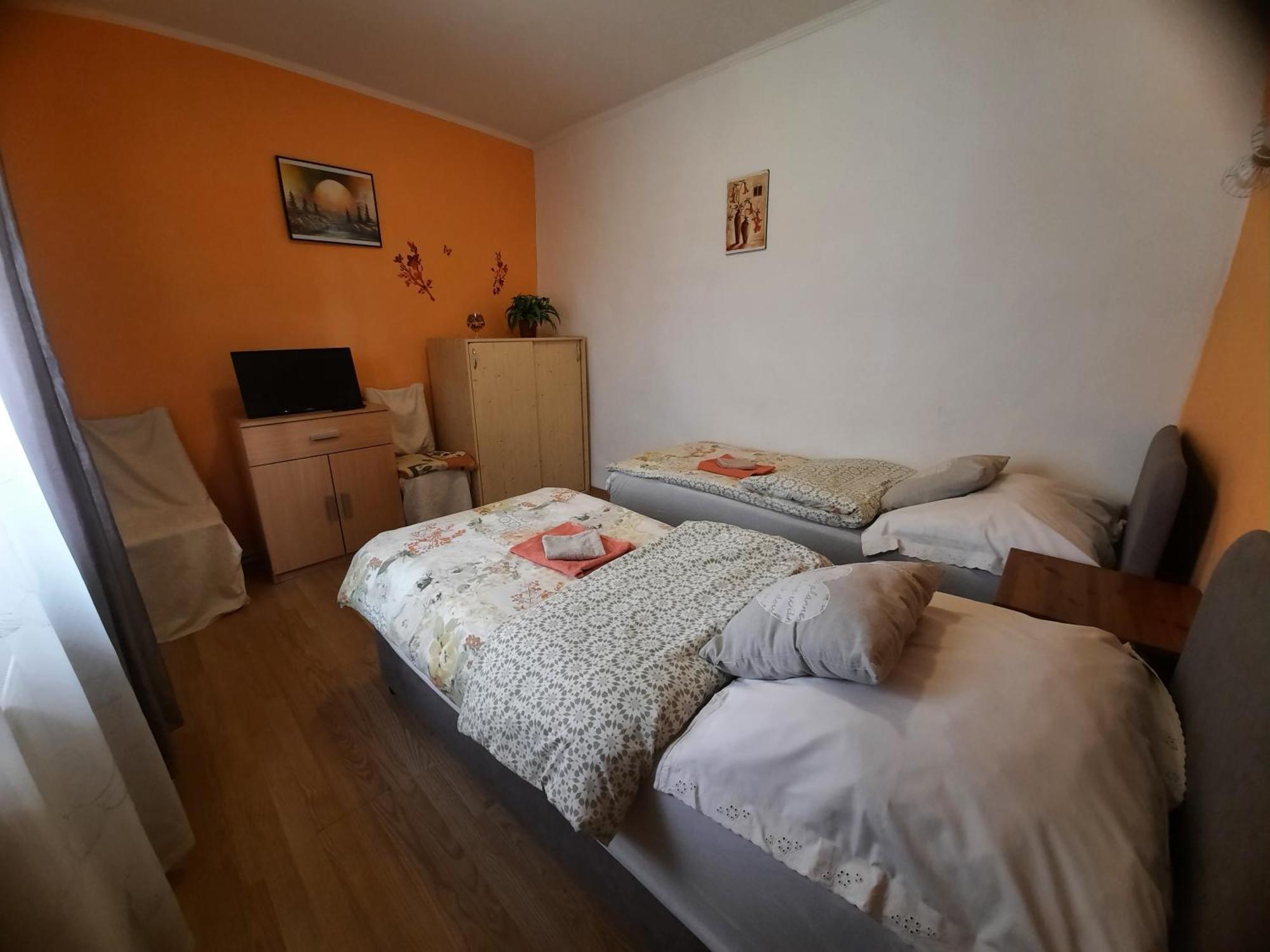 Kis Rigó vendégház Salgótarján Extérieur photo